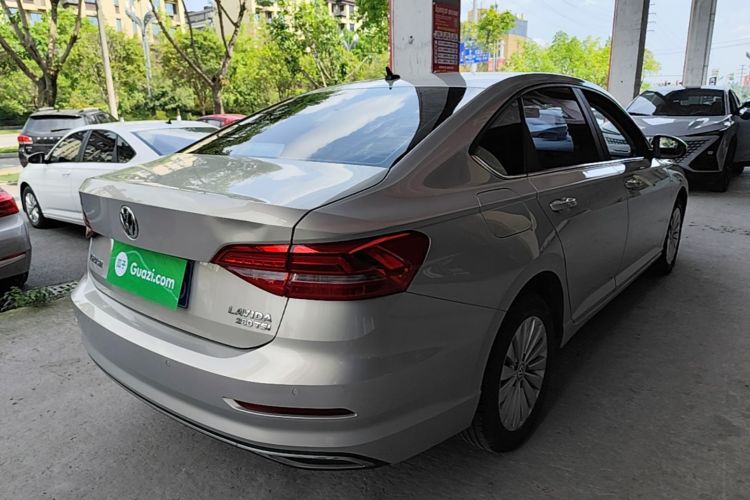 Volkswagen Lavida 2019 #7 Volkswagen Lavida 2019 car image #7