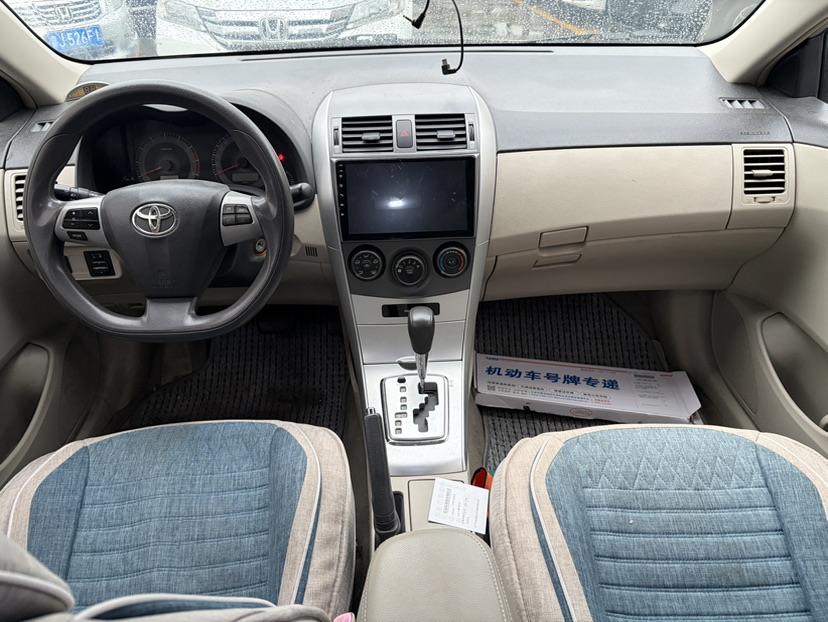 Toyota Corolla 2011 #7 Toyota Corolla 2011 car image #7