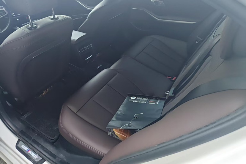 BMW 3 Series 2023 #4 BMW 3 Series 2023 car image #4