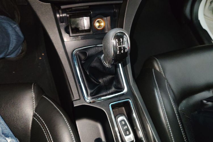 GEELY Emgrand 2017 immagine di auto #18