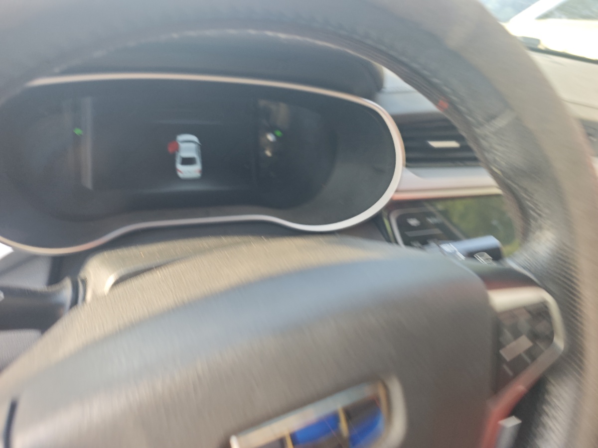 GEELY Emgrand 2018 car image #8