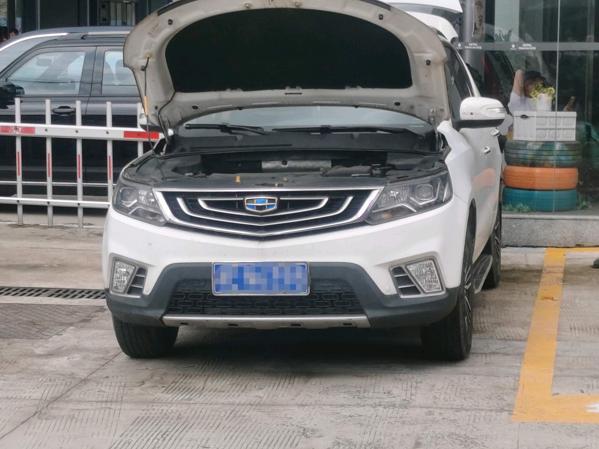 GEELY Vision X6 2018 car image #5