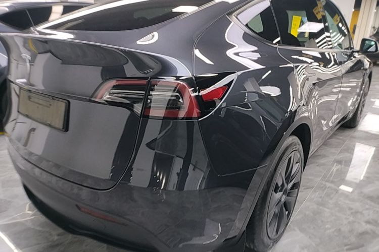 Tesla Model Y 2024 #8 Tesla Model Y 2024 immagine di auto #8