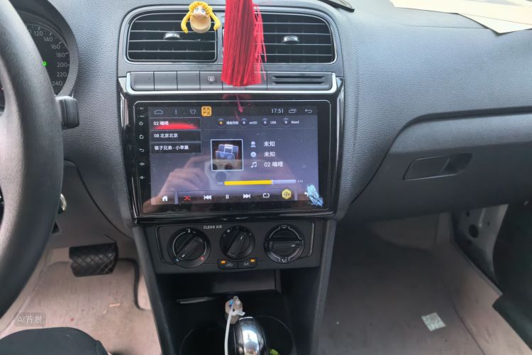 Volkswagen Polo 2018 #15 Volkswagen Polo 2018 car image #15