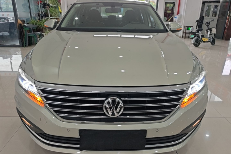 Volkswagen Lavida 2019 #3 Volkswagen Lavida 2019 car image #3
