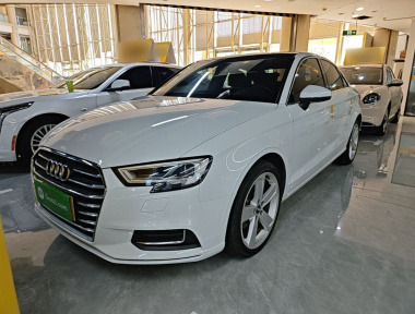 Audi A3 2019 car image 