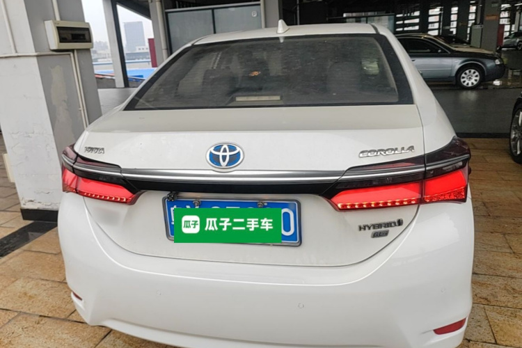 Toyota Corolla 2017 car image #6