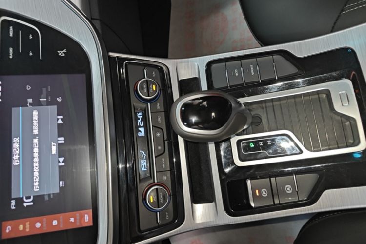 GEELY Emgrand GS 2019 car image #14
