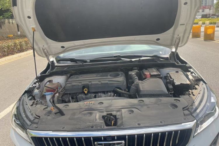 GEELY Emgrand 2022 изображение автомобиля #13