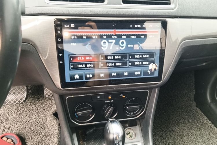 Volkswagen Lavida 2018 car image #15
