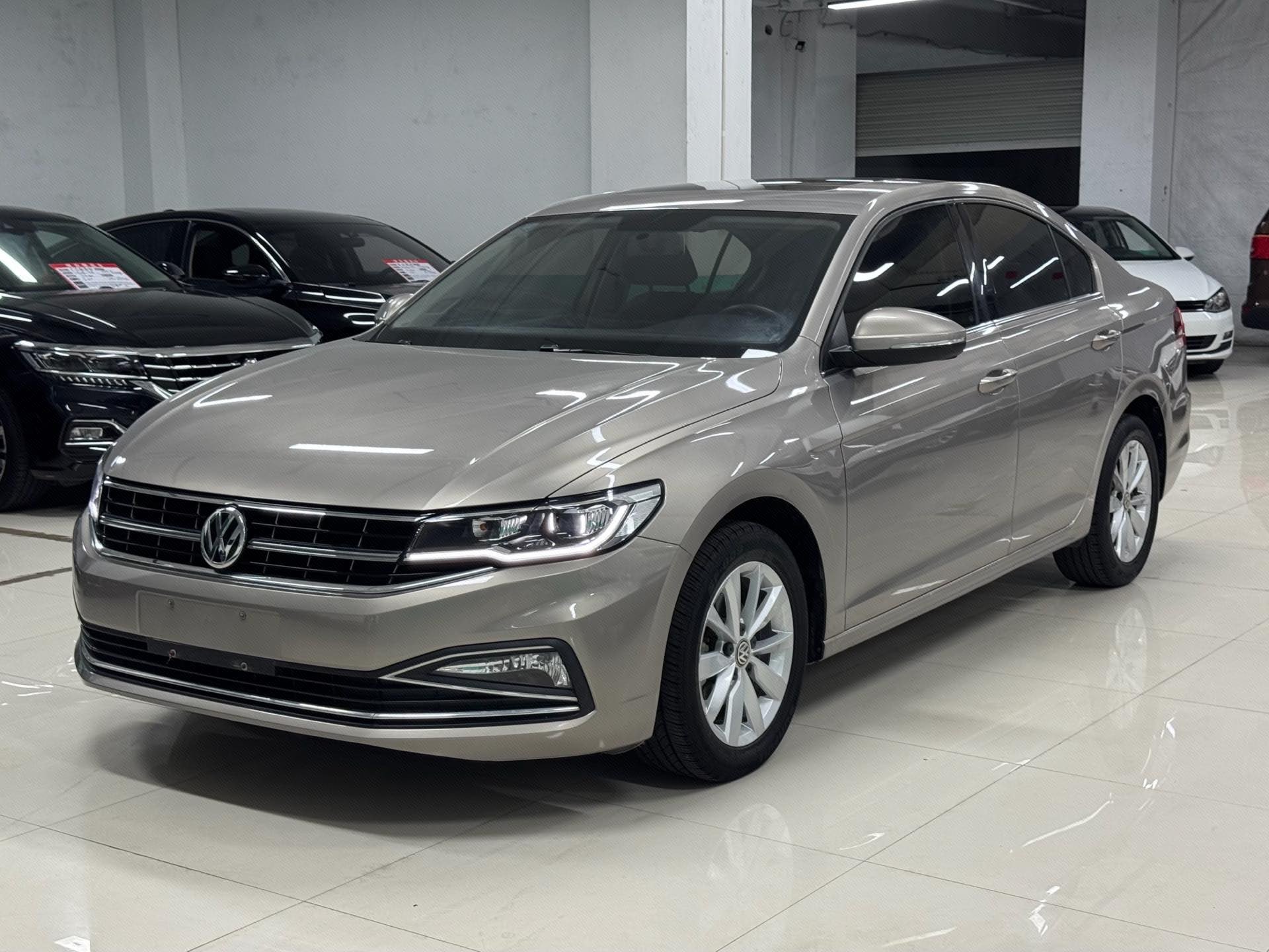 Volkswagen Bora 2019 car image 