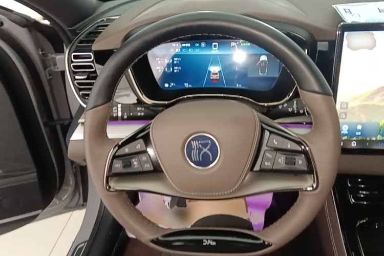 BYD Han 2024 car image #11