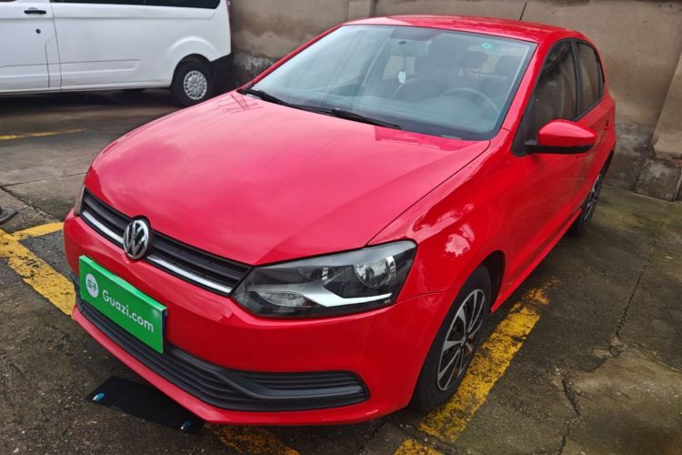 Volkswagen Polo 2017 car image #2