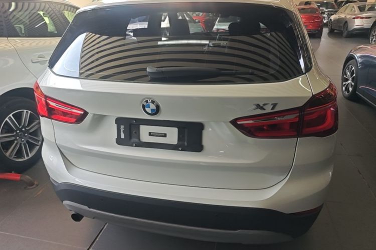 BMW X1 2017 #6 BMW X1 2017 immagine di auto #6