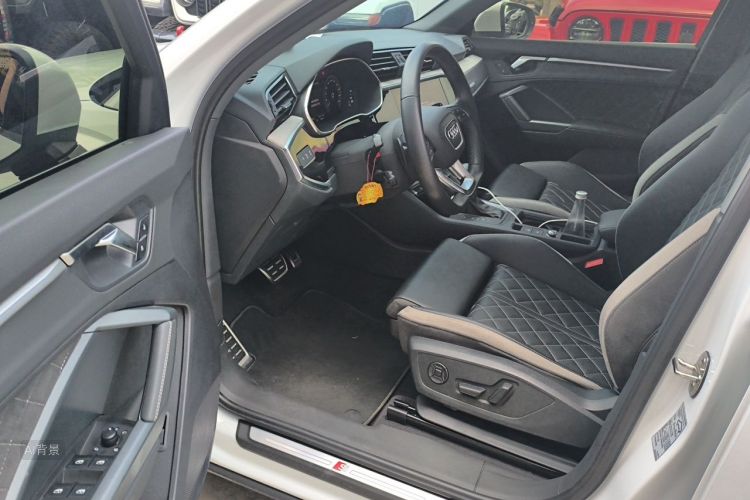 Audi Q3 2025 #18 Audi Q3 2025 immagine di auto #18