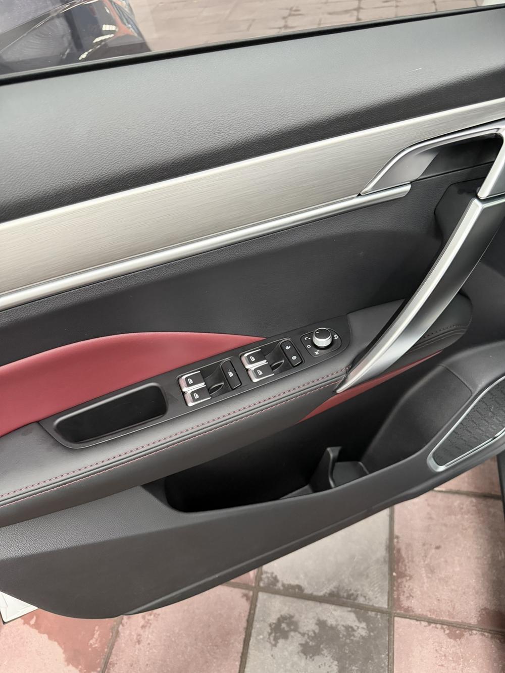 2022 #10 2022 car image #10