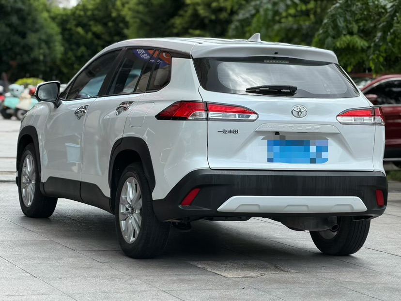 Toyota Corolla Cross 2023 #9 Toyota Corolla Cross 2023 car image #9