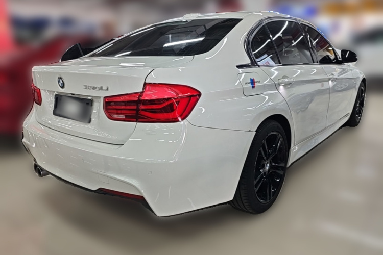 BMW 3 Series 2018 car image #7