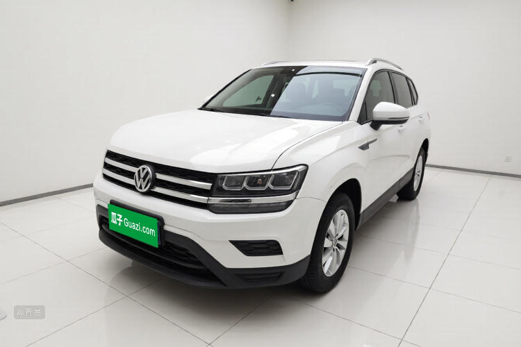 Volkswagen Tharu 2019 car image #2