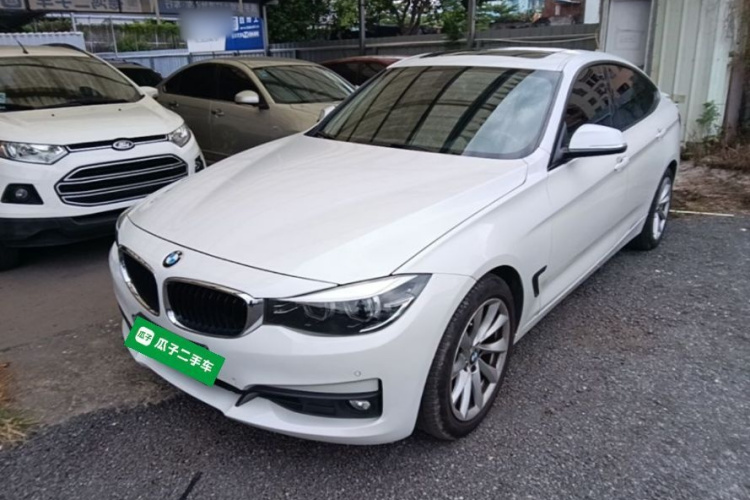 BMW 3 Series GT 2019 изображение автомобиля #2