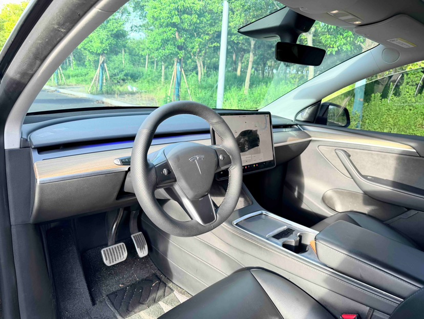 Tesla Model Y 2022 #5 Tesla Model Y 2022 immagine di auto #5