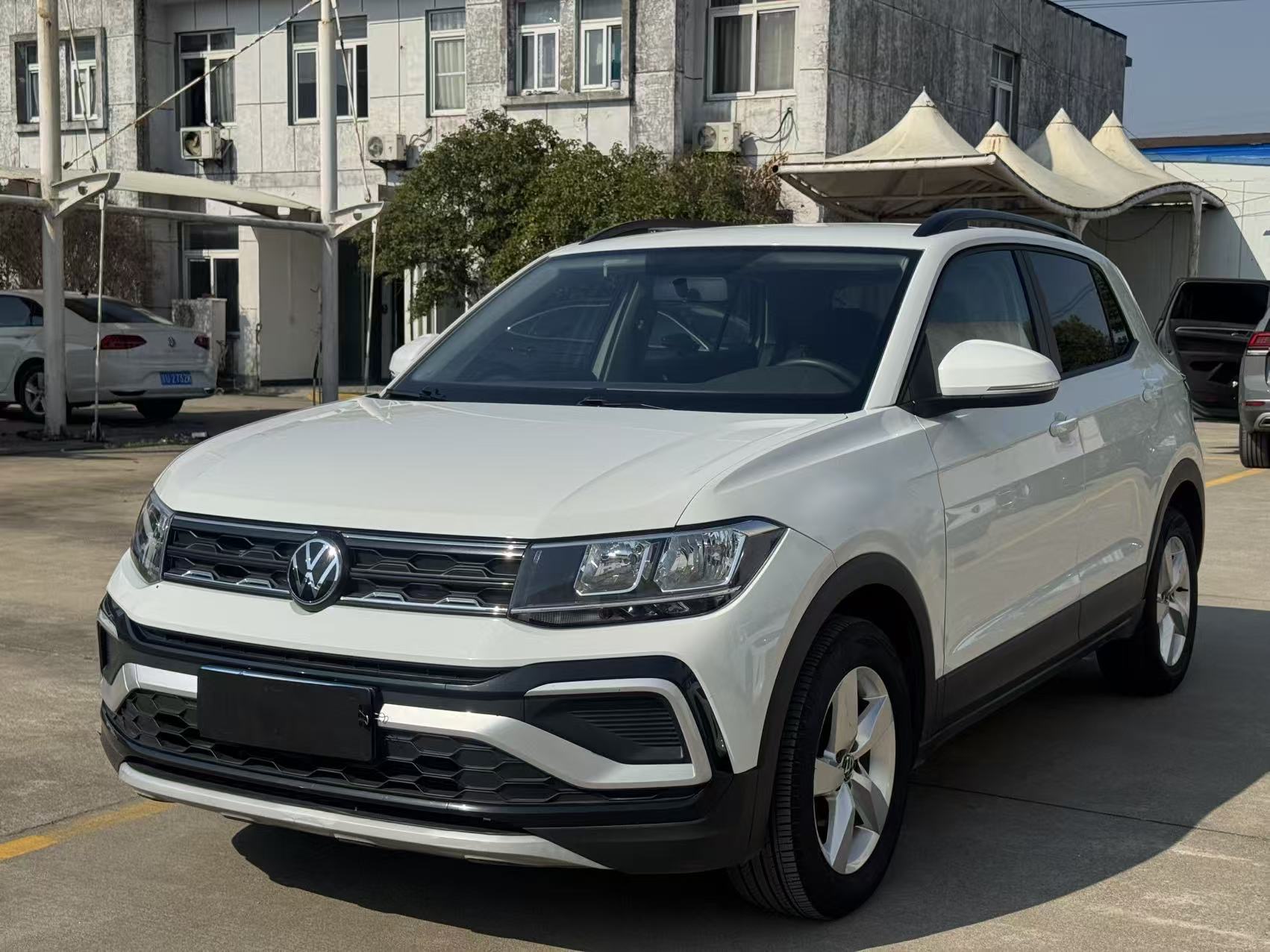 Volkswagen T-Cross 2024 Volkswagen T-Cross 2024 car image