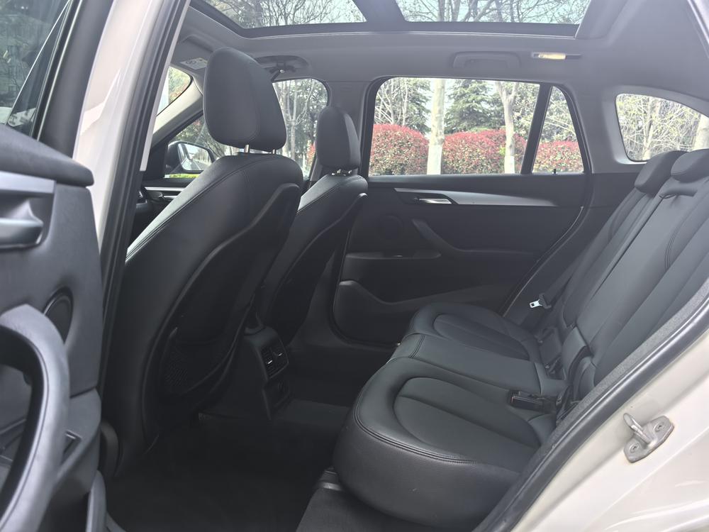 BMW X1 2017 car image #9