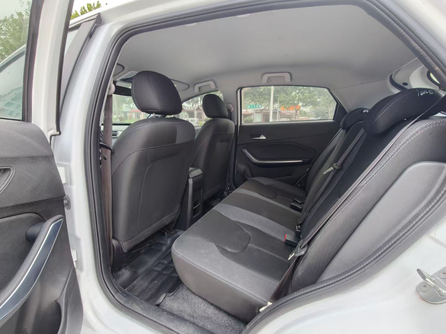 Chery Tiggo 3x 2024 car image #4
