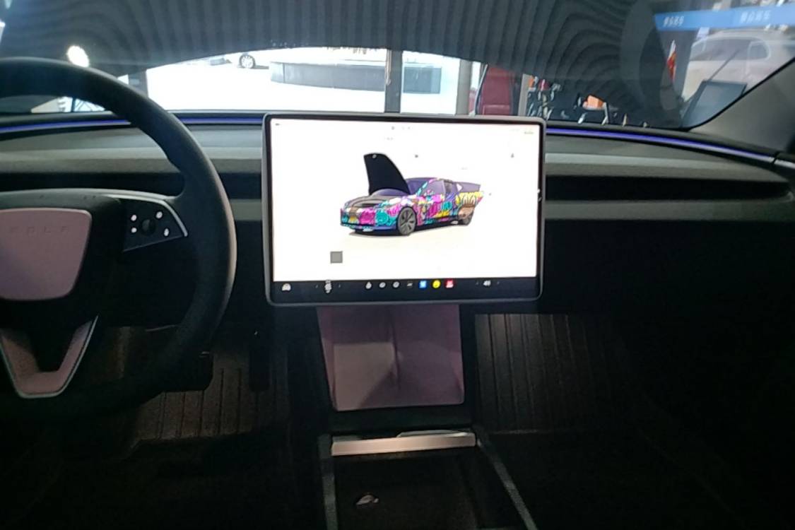 Tesla Model 3 2024 car image #14