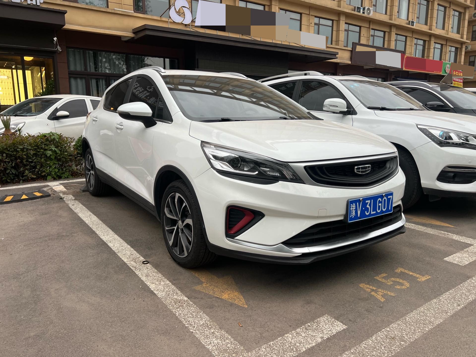 GEELY Emgrand GS 2021 car image #3