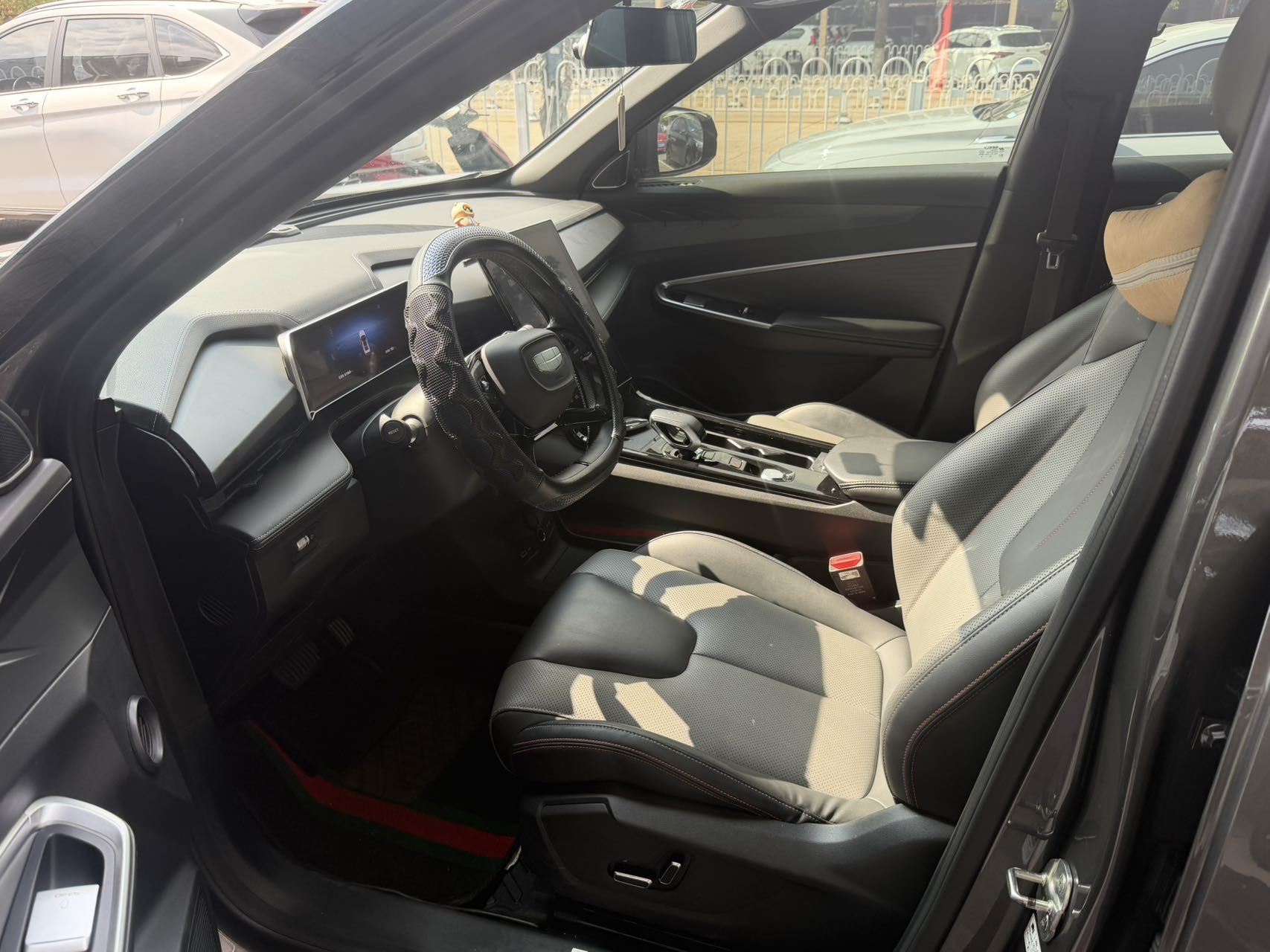 GEELY Boyue 2023 #6 GEELY Boyue 2023 car image #6