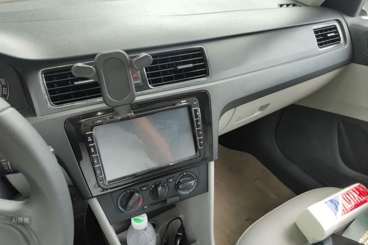 Skoda Rapid 2014 #15 Skoda Rapid 2014 image de voiture #15