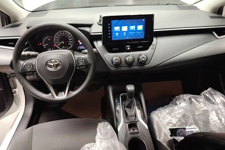 Toyota Corolla 2023 car image #10
