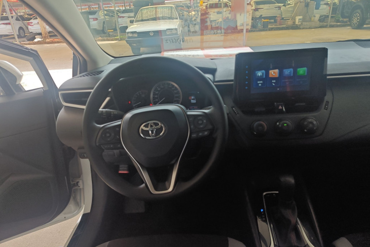 Toyota Corolla 2022 immagine di auto #15