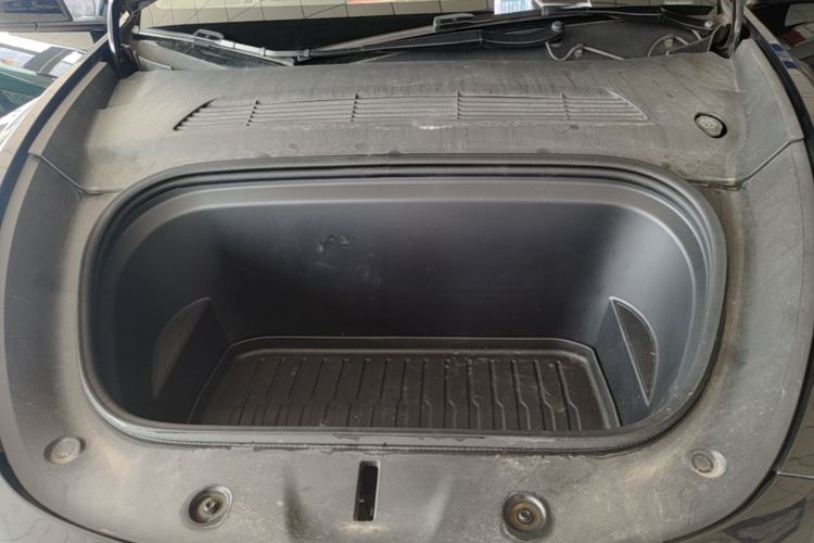Tesla Model Y 2023 #20 Tesla Model Y 2023 car image #20