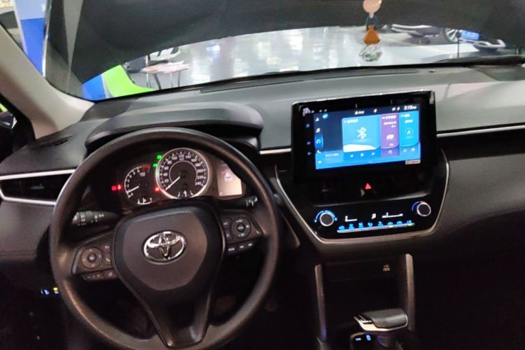 Toyota Corolla Cross 2023 car image #10