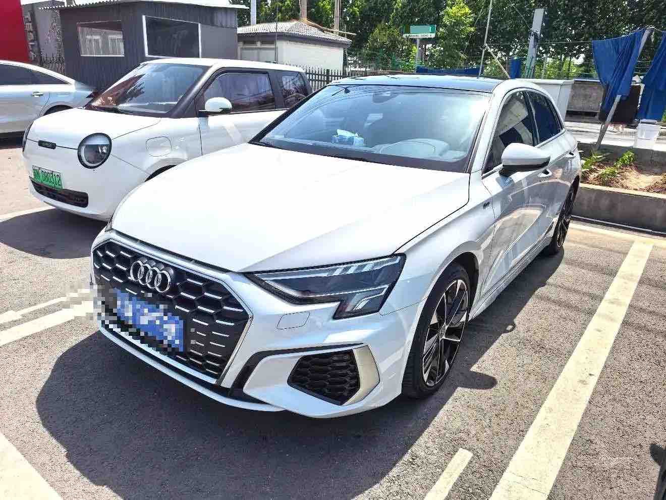 Audi A3 2023 immagine di auto 