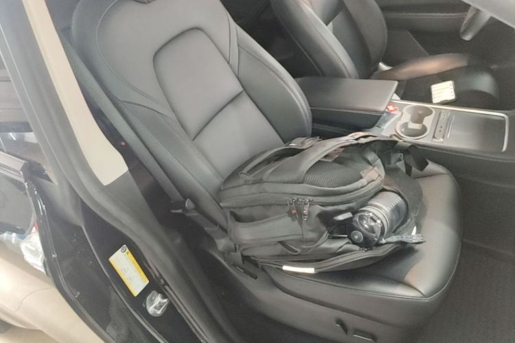 Tesla Model Y 2023 #24 Tesla Model Y 2023 immagine di auto #24