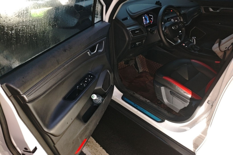 GEELY Emgrand GS 2021 immagine di auto #16