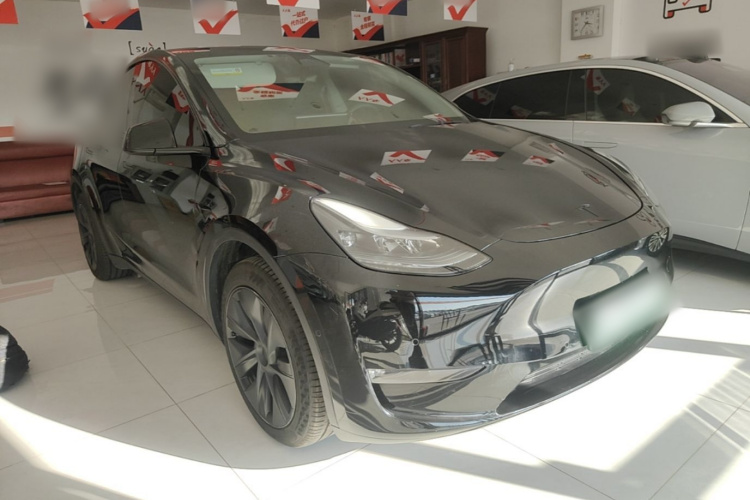 Tesla Model Y 2023 #4 Tesla Model Y 2023 immagine di auto #4