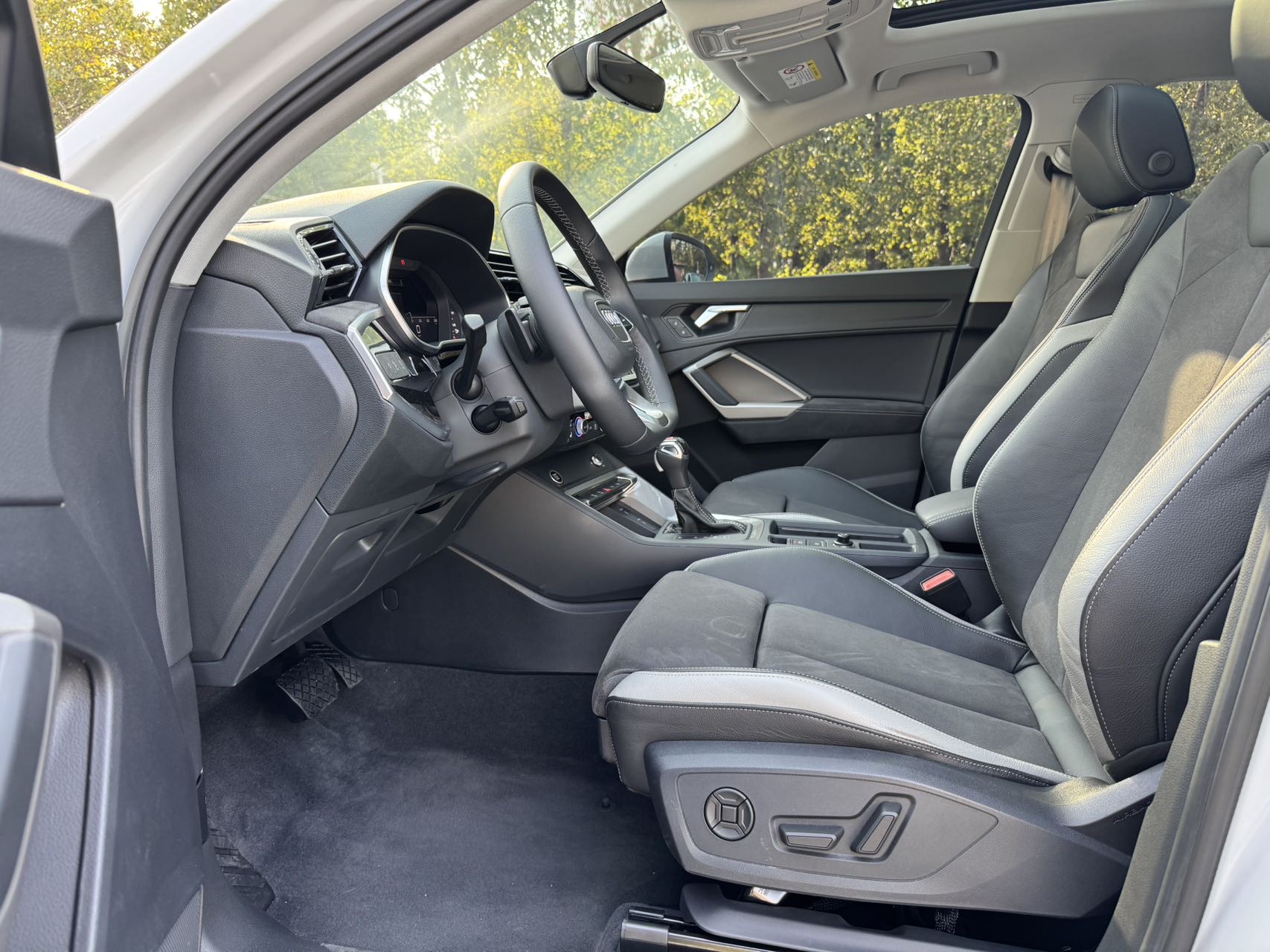 2022 #4 2022 car image #4