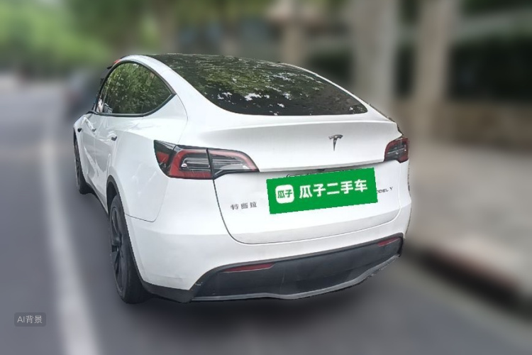 Tesla Model Y 2024 #5 Tesla Model Y 2024 car image #5