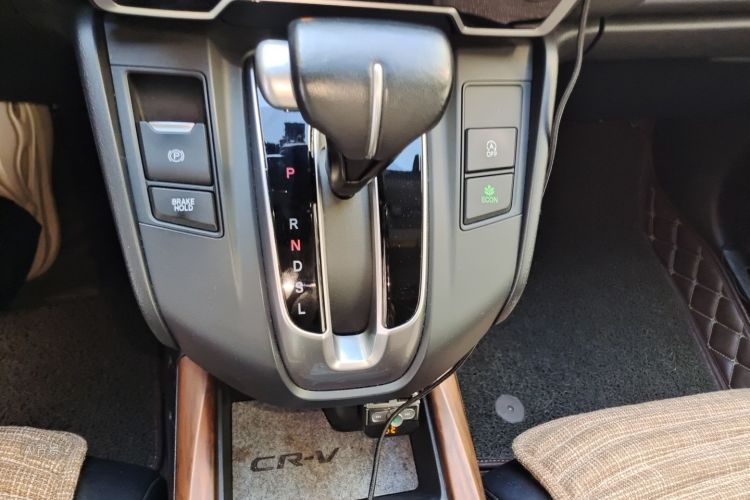 Honda CR-V 2019 car image #16