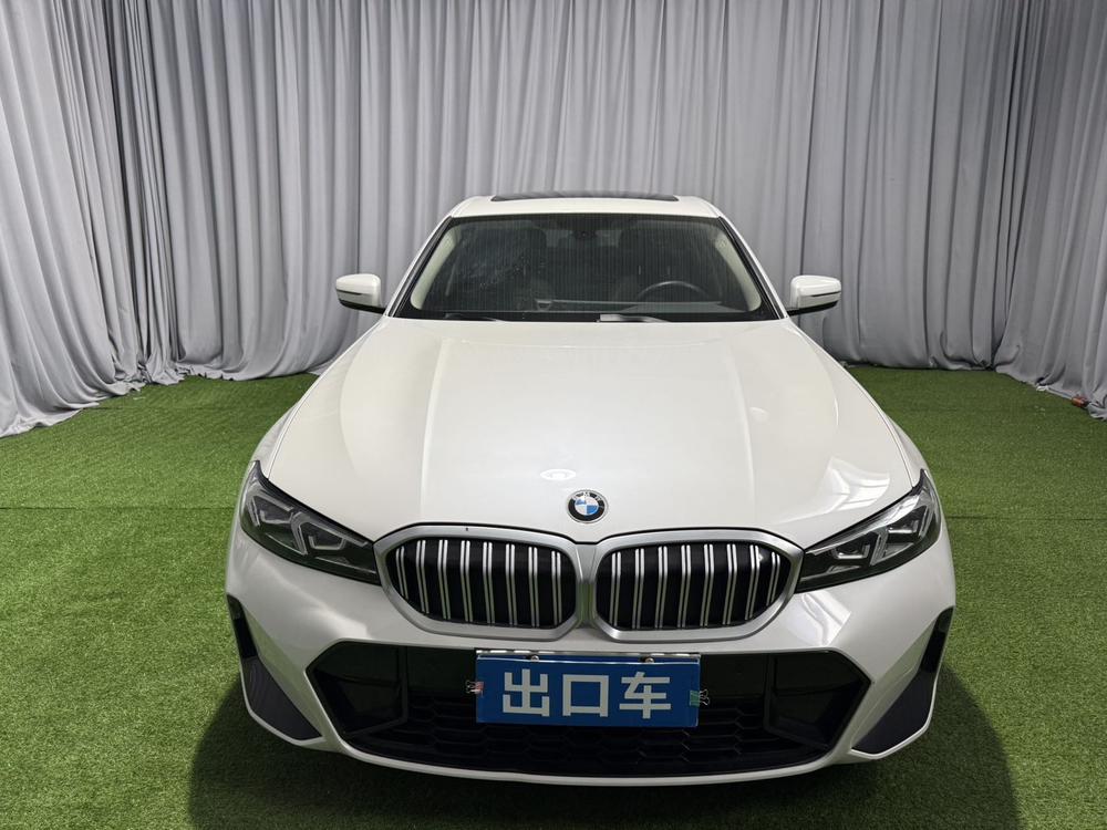 BMW 3 Series 2022 #2 BMW 3 Series 2022 car image #2