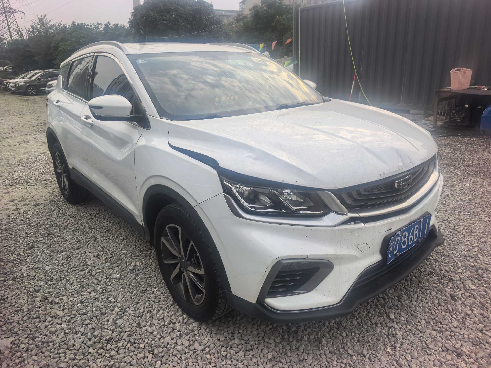 GEELY Coolray 2021 изображение автомобиля #3