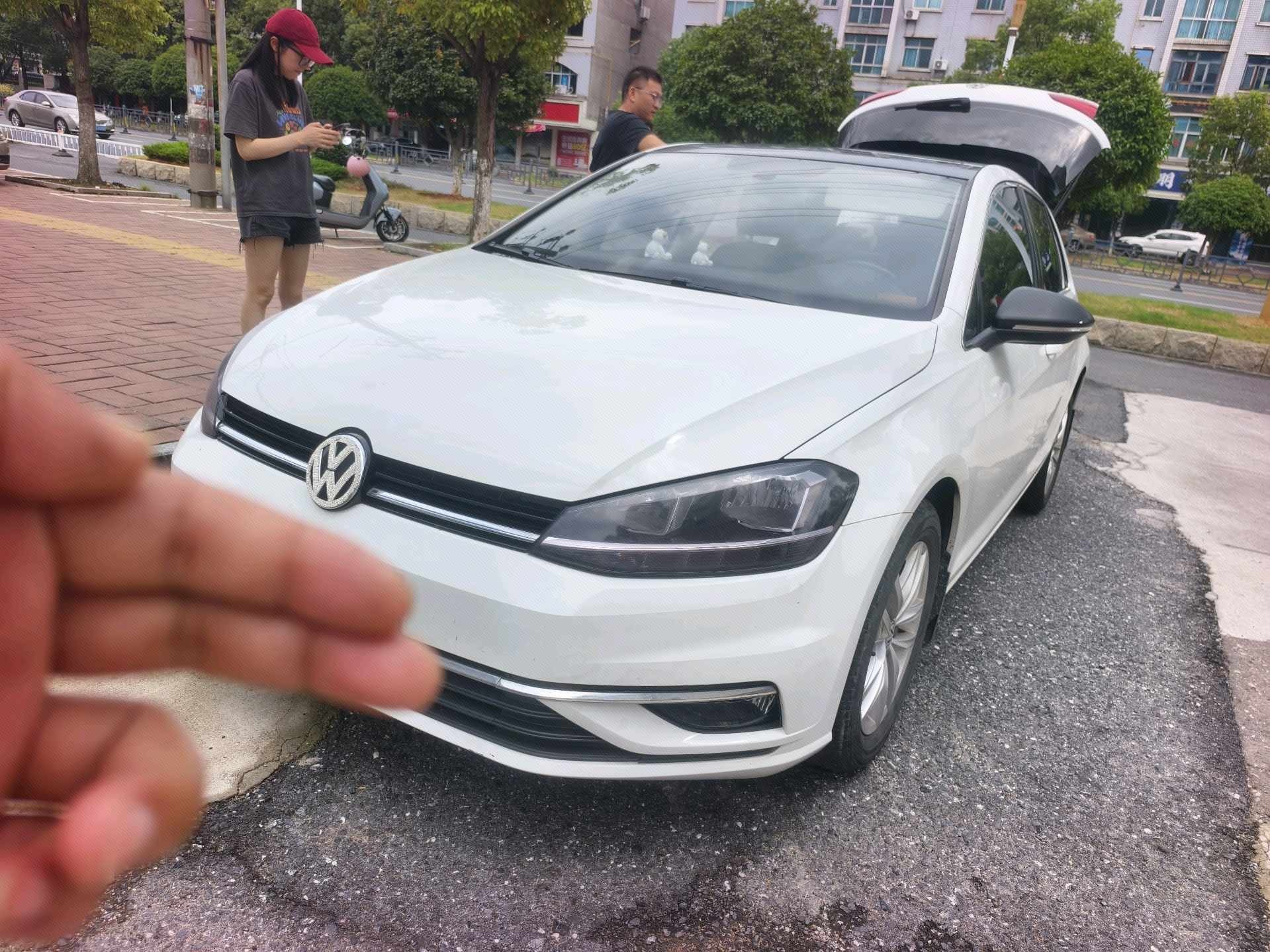 2019 2019 car image