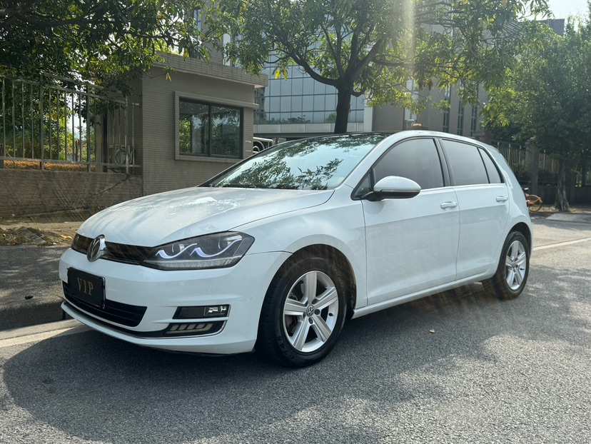 Volkswagen Golf 2016 Volkswagen Golf 2016 car image