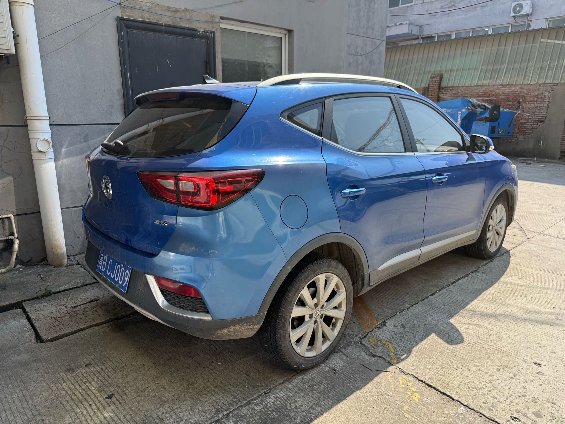 MG ZS 2018 car image #4