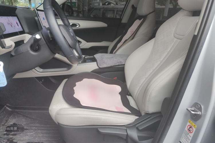 BYD YuanUP 2025 #17 BYD YuanUP 2025 car image #17