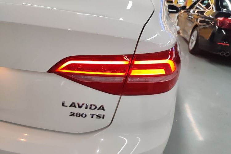 Volkswagen Lavida 2020 #8 Volkswagen Lavida 2020 car image #8